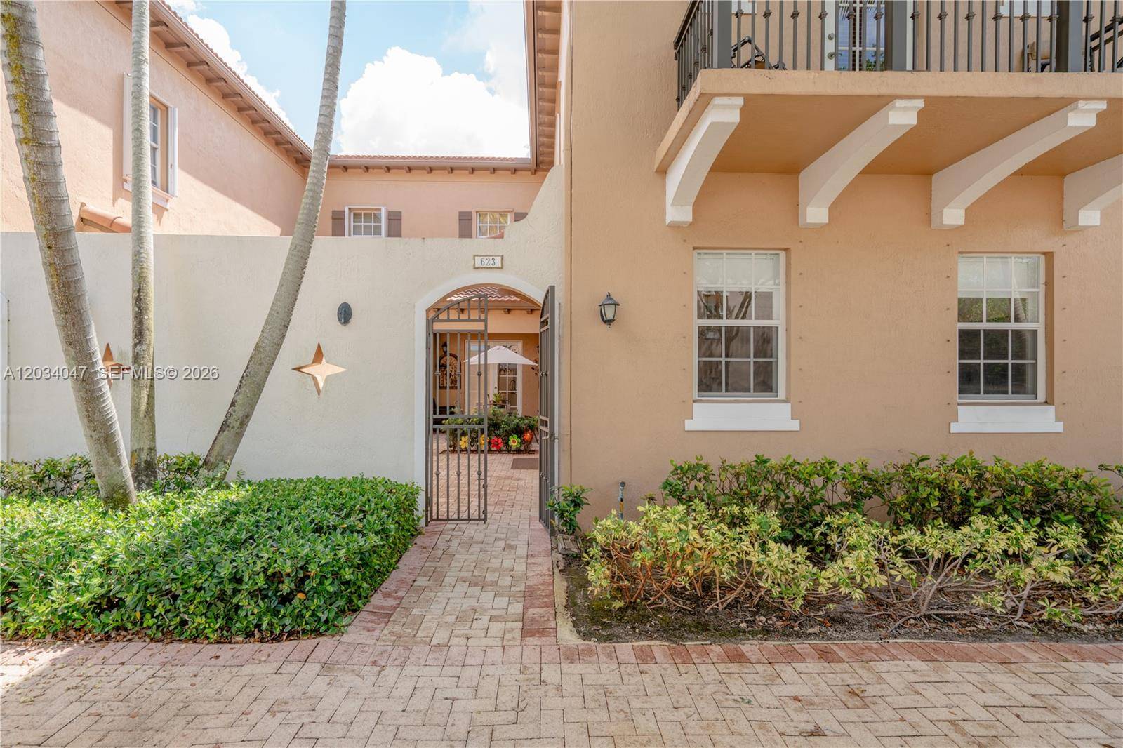 623 SW 146th TerPembroke Pines - picture