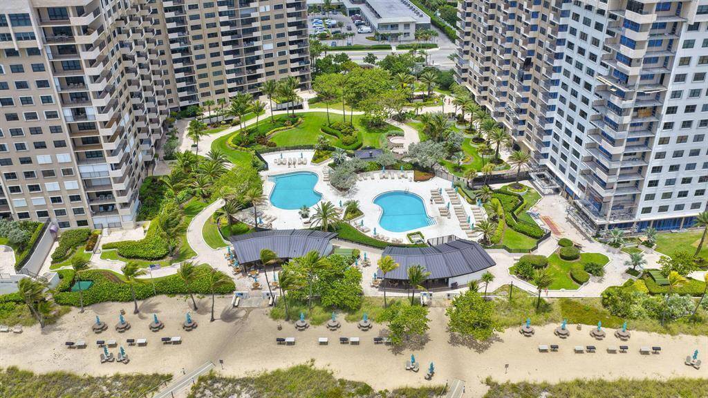 4900 N OceanLauderdale By The Sea - Condo condo unit 517 - picture
