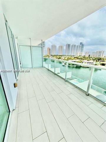 400 Sunny Isles BlvdSunny Isles Beach - Condo/Co-Op/Annual,Condo condo unit 817 - picture