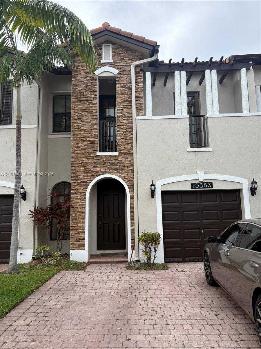10383 NW 30th TerDoral - picture