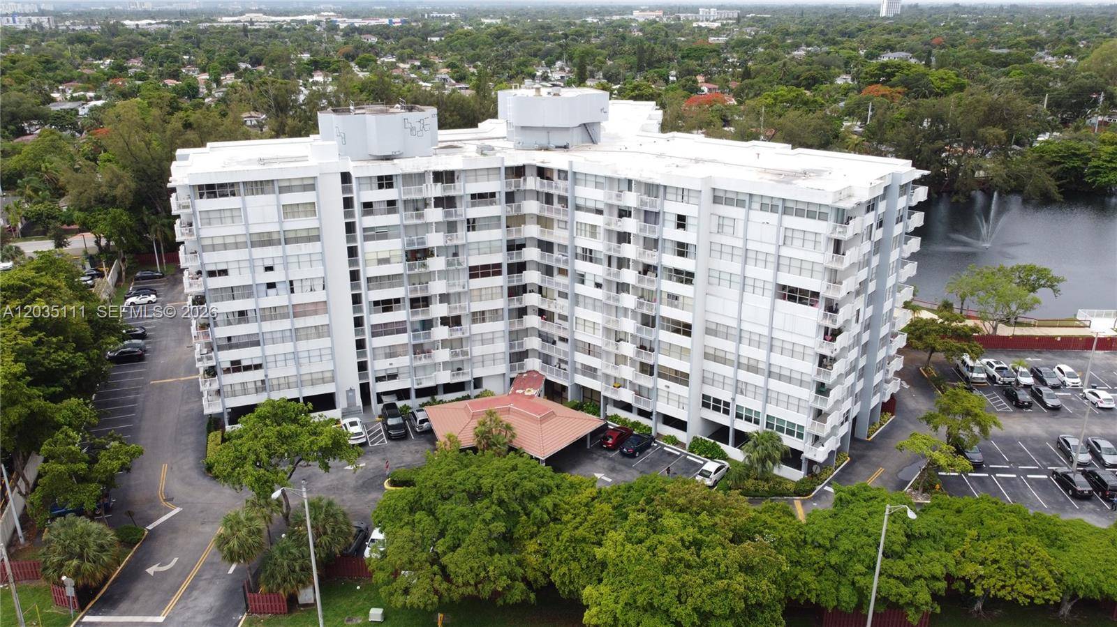 1300 NE Miami Gardens DrMiami - Condo 5+ Stories,Condo condo unit 308E - picture