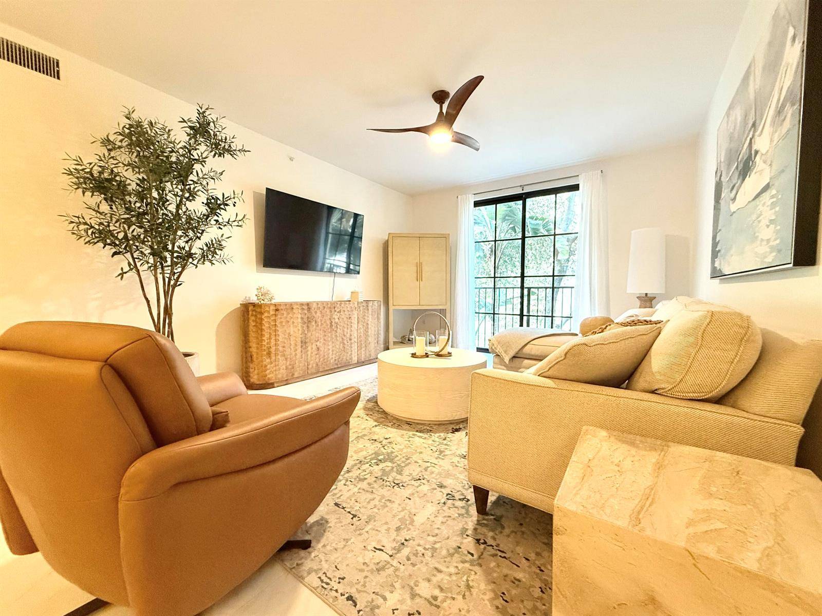 780 S SapodillaWest Palm Beach - Condo condo unit 207 - picture