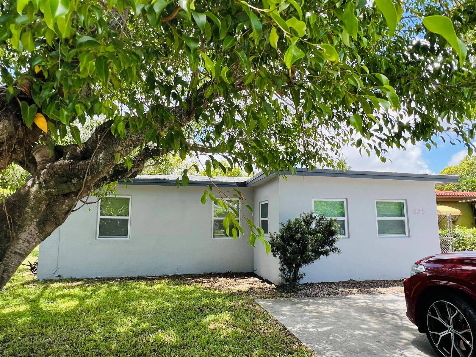 525 NW 22ndFort Lauderdale - picture