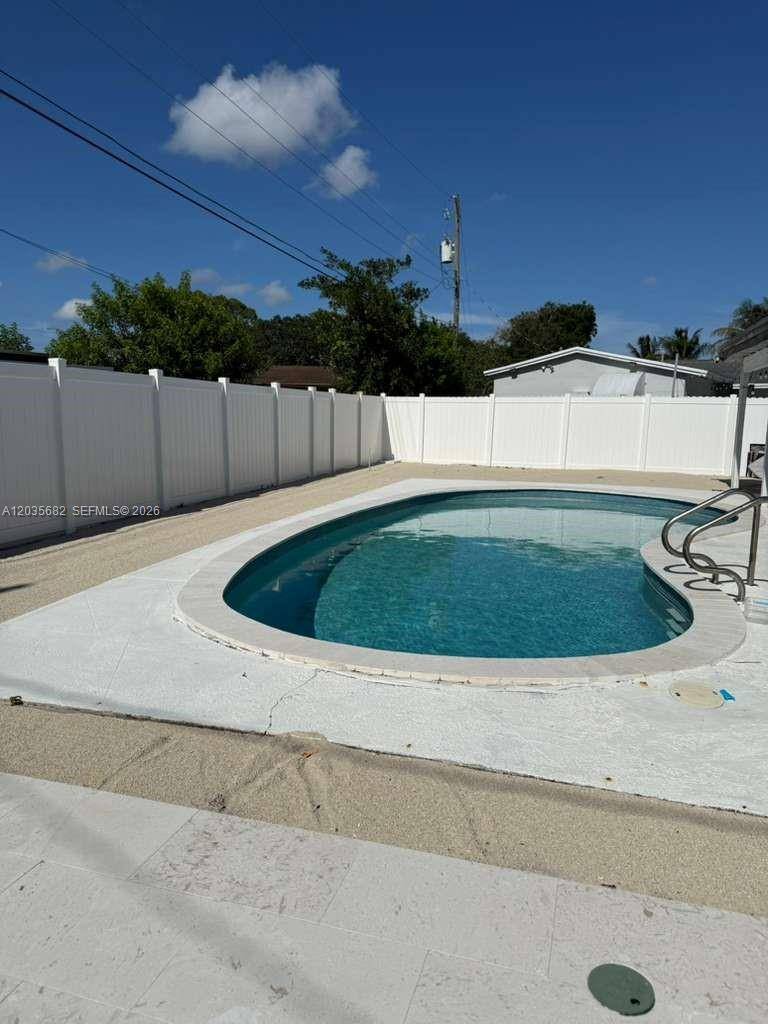 3811 NW 6th PlLauderhill - picture
