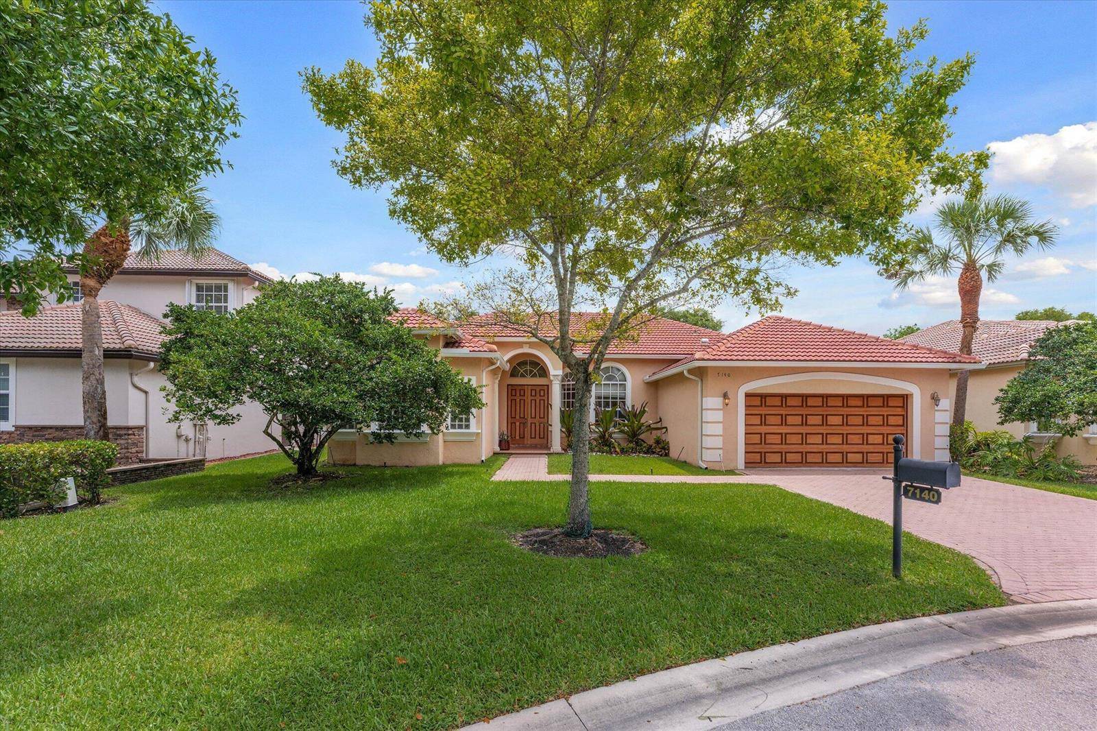 7140 PinecreekCoconut Creek - picture