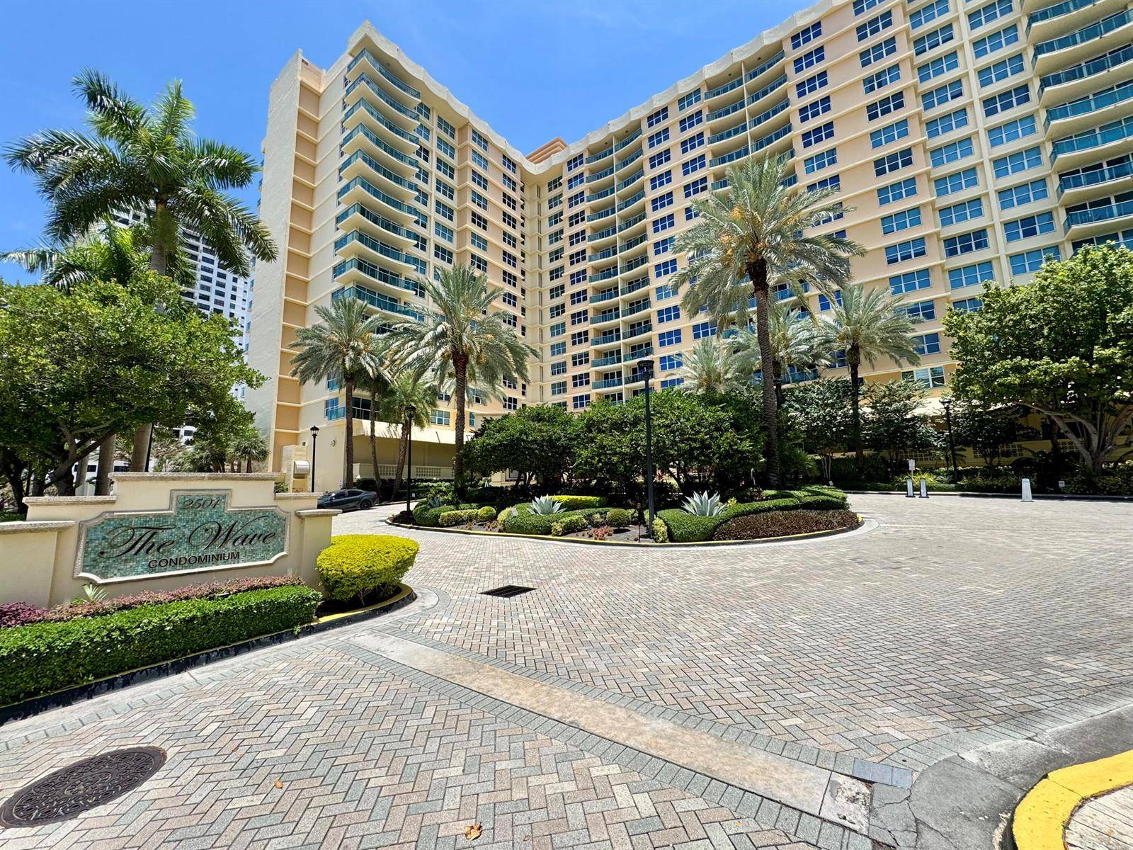 2501 S OceanHollywood - Condo condo unit 326 - picture