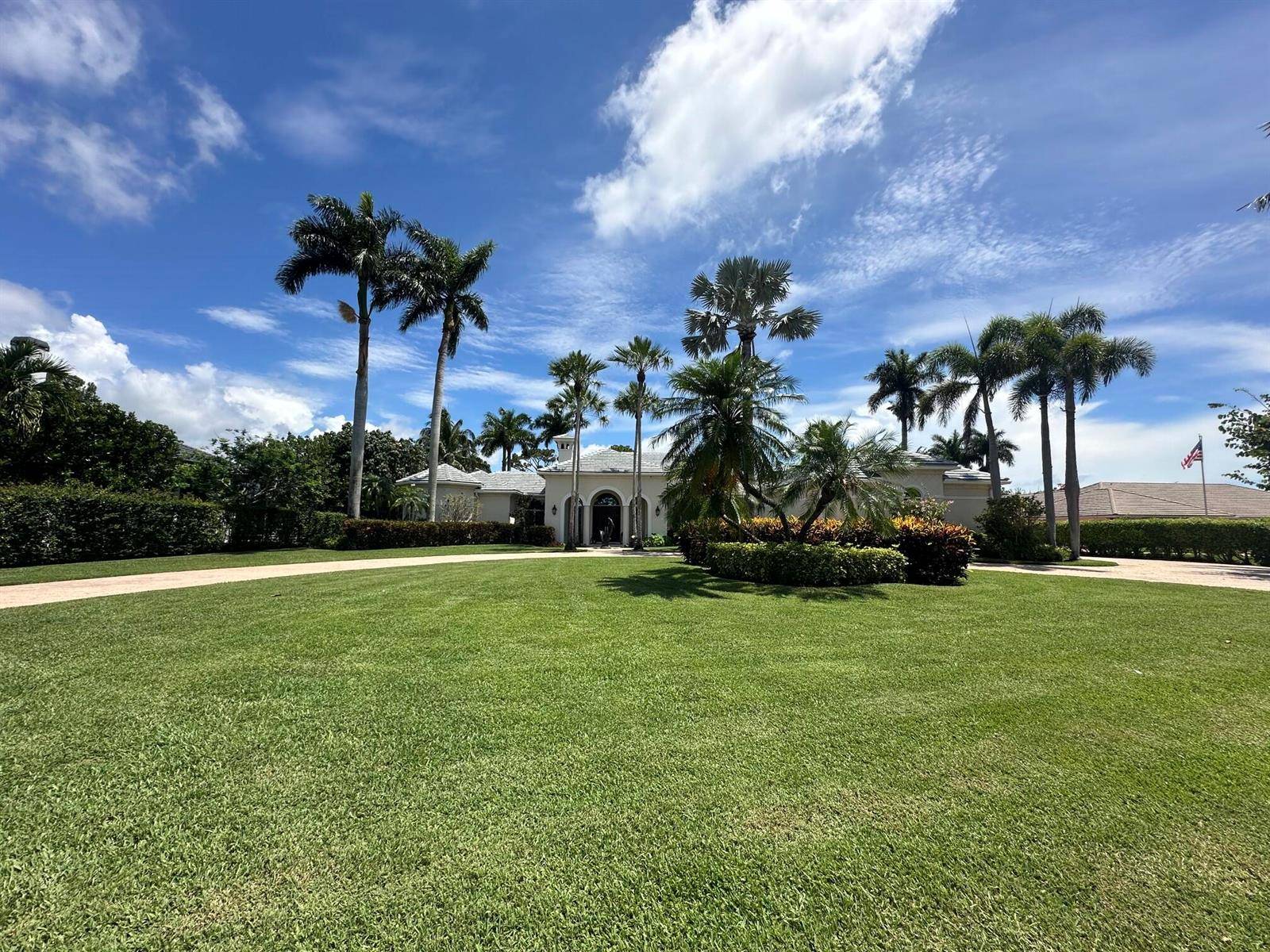 645 Atlantis EstatesAtlantis - picture