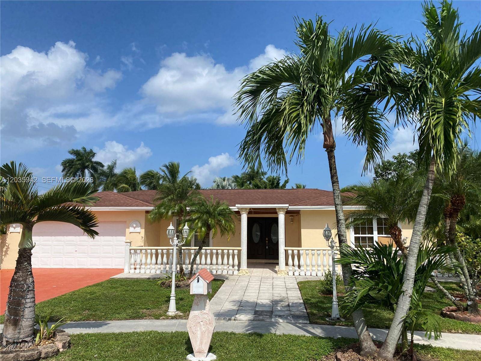 490 Bonaventure BlvdWeston - picture