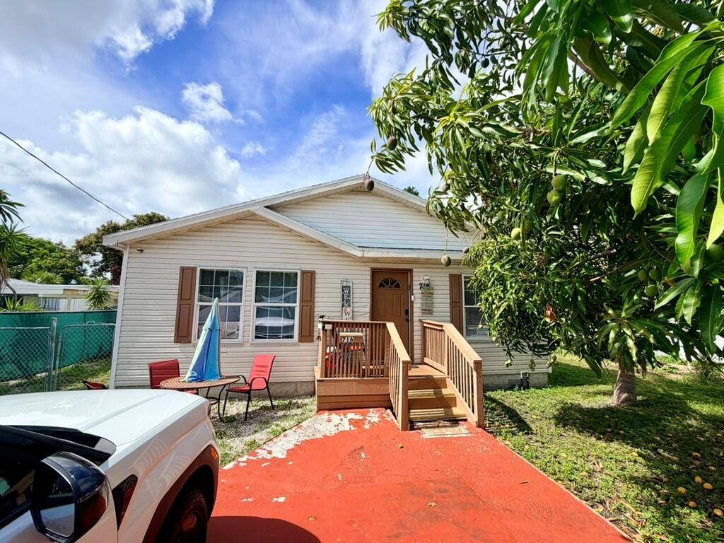 716 21stWest Palm Beach - picture