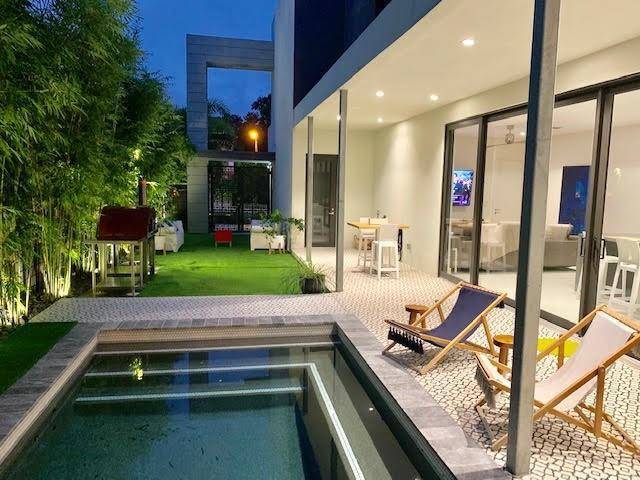 617 SW 10thFort Lauderdale - picture