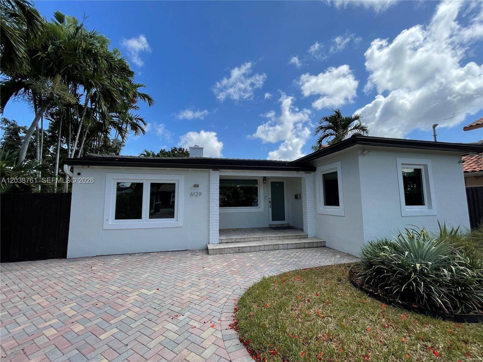 6129 SW 28th StMiami - picture