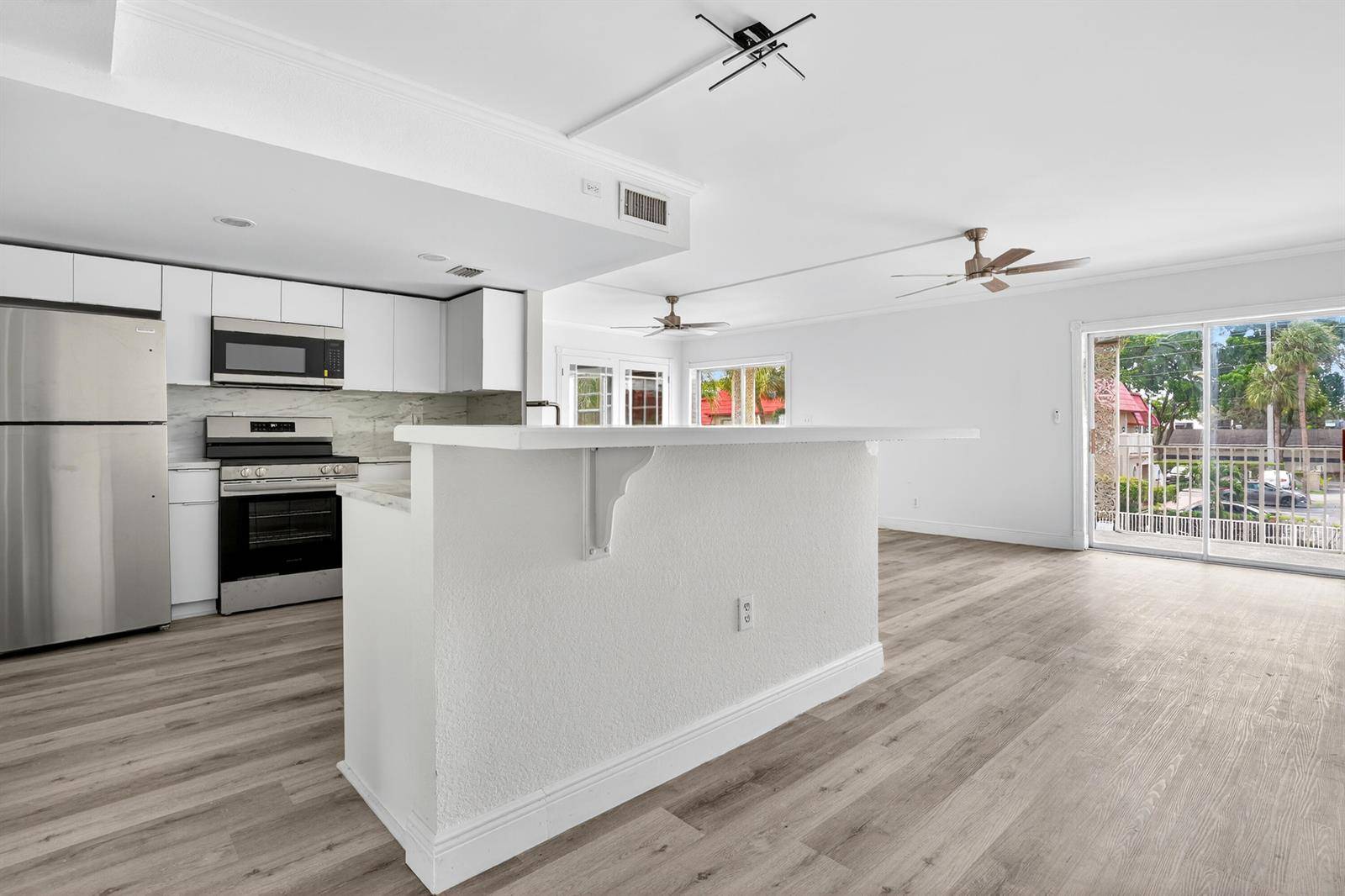 495 SE 8thDeerfield Beach - Townhouse condo unit 242 - picture