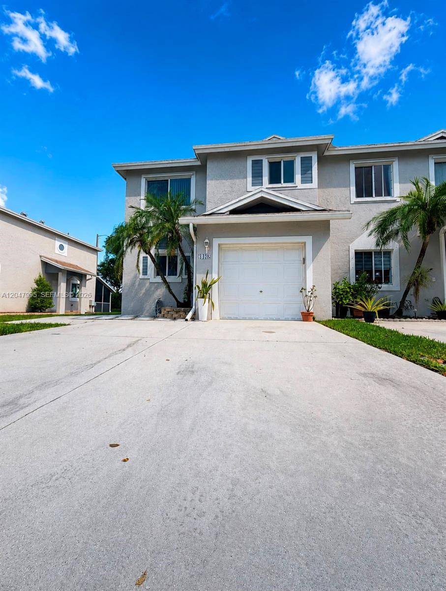 1428 SW 47th AveDeerfield Beach - picture