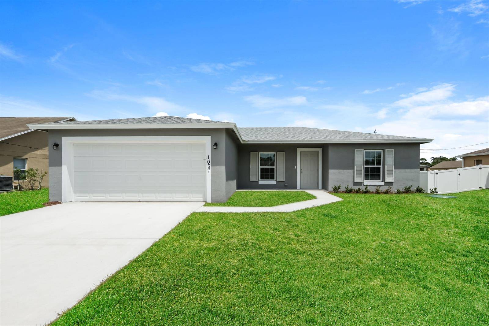 1037 SW SUDDERPort St. Lucie - picture